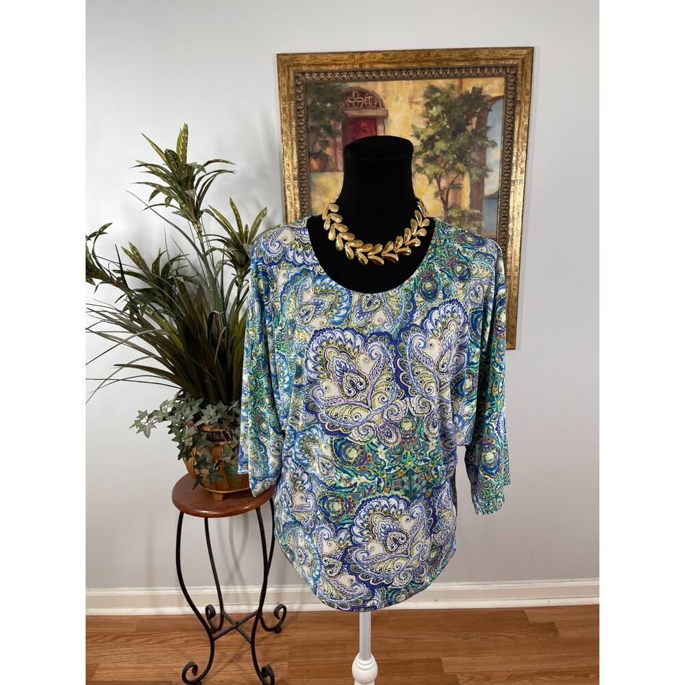 Chico's Knit Top Women's Size M Blue Green Paisley Pattern Kimono Sleeves Preppy